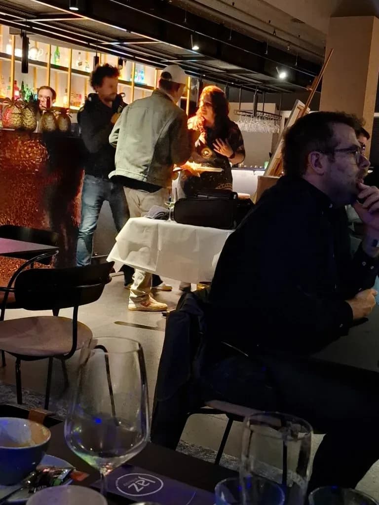 Live Painting with Mia Van der Moolen @Jaz in the City Vienna